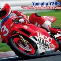1/12 Yamaha YZR500 OW98 1988 GP500 UCC